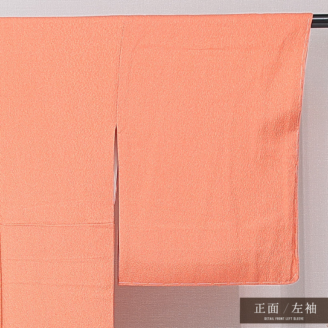 新古品 色無地 袷 身丈169cm 裄丈67cm 正絹 Nランク XLサイズ 広衿 一つ紋（丸に上がり藤） セミフォーマル 無地 作家物 落款 証紙 しつけ糸 朱系 ピンク系 1214-15113