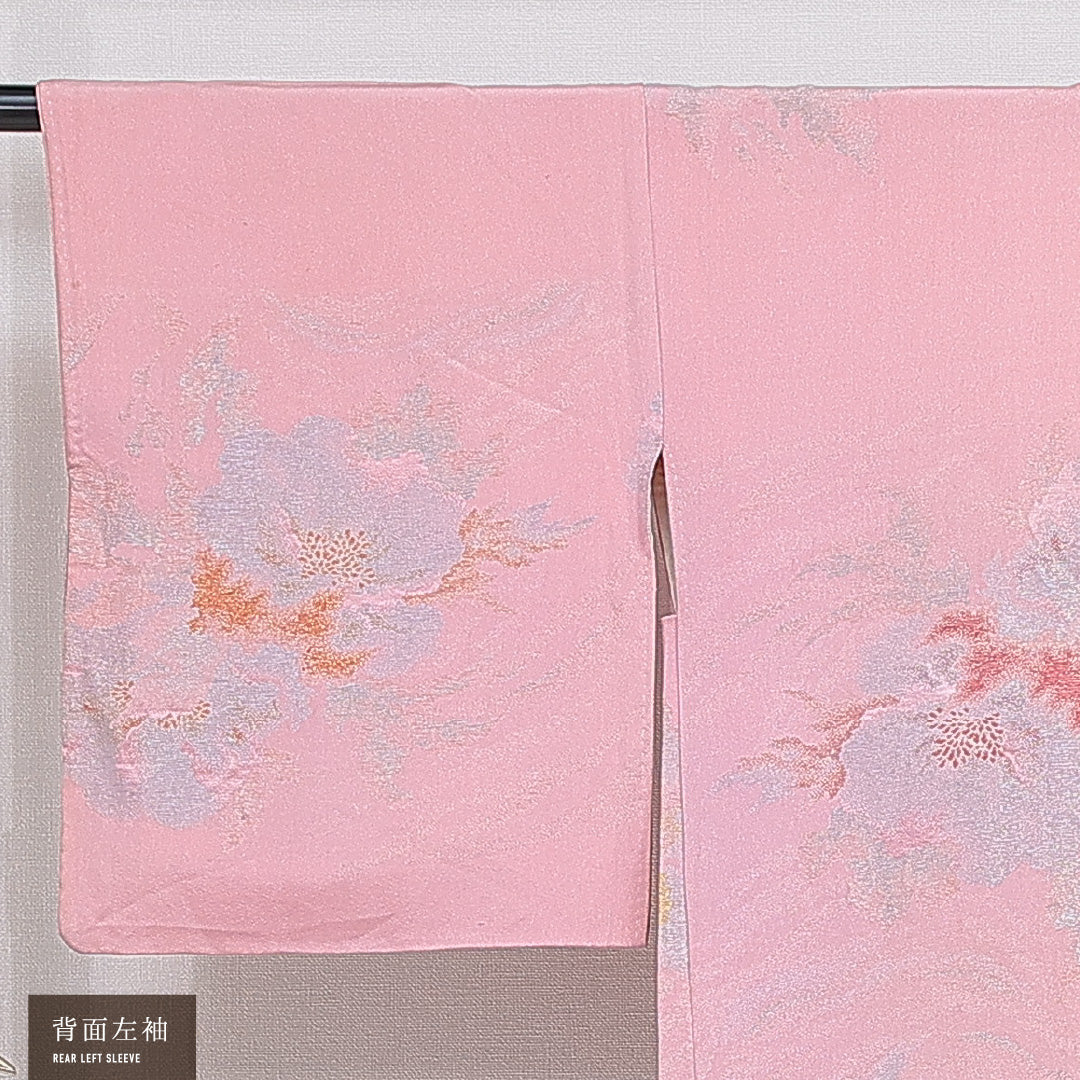羽織 袷 身丈76cm 裄丈64cm 正絹 Cランク 一つ紋 (五三桐) セミフォーマル Mサイズ 紐あり 牡丹 ピンク系 LP 1232-16160
