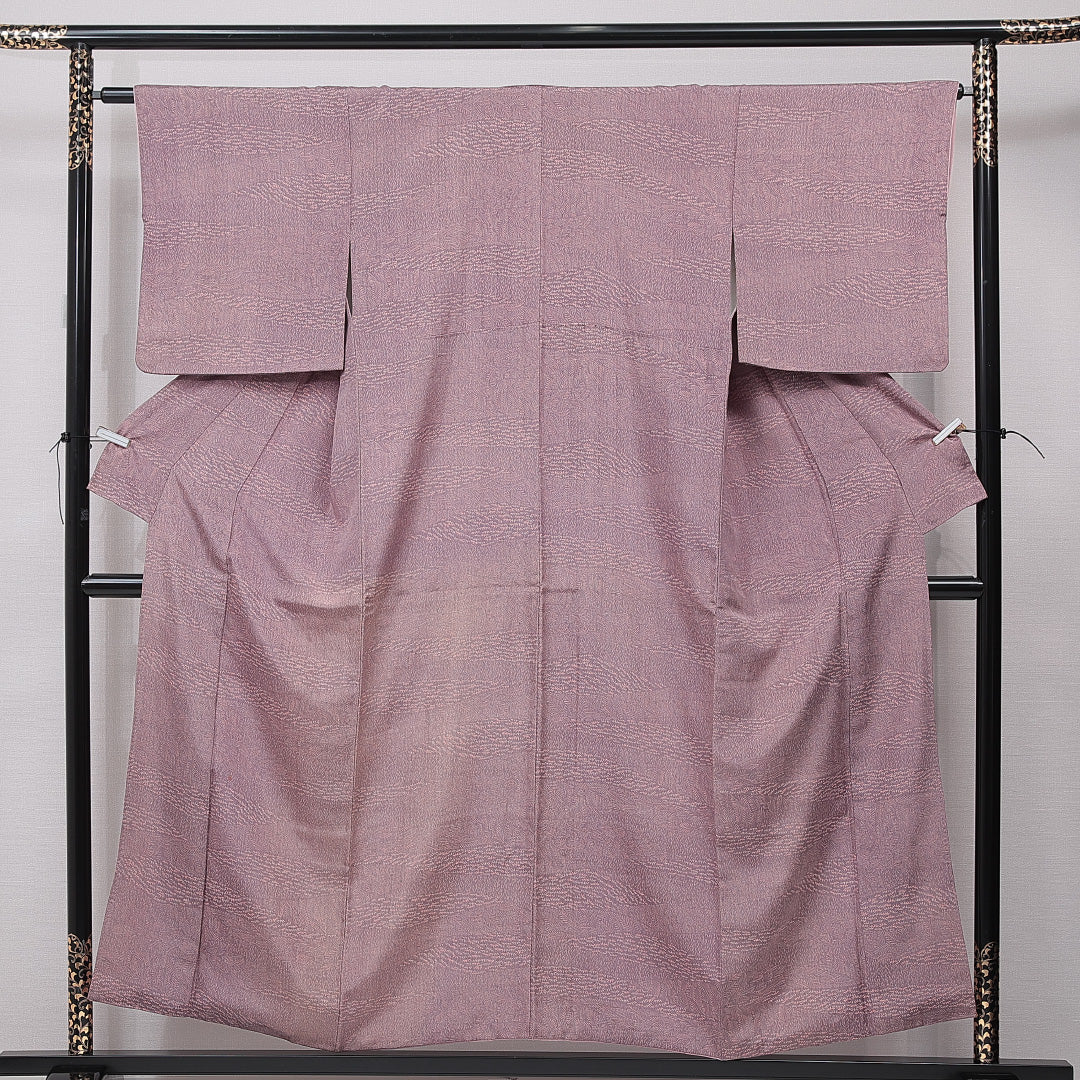 小紋 袷 身丈153cm 裄丈62cm 正絹 Aランク Sサイズ 広衿 一つ紋 セミフォーマル 落款 ピンク系 1215-15867