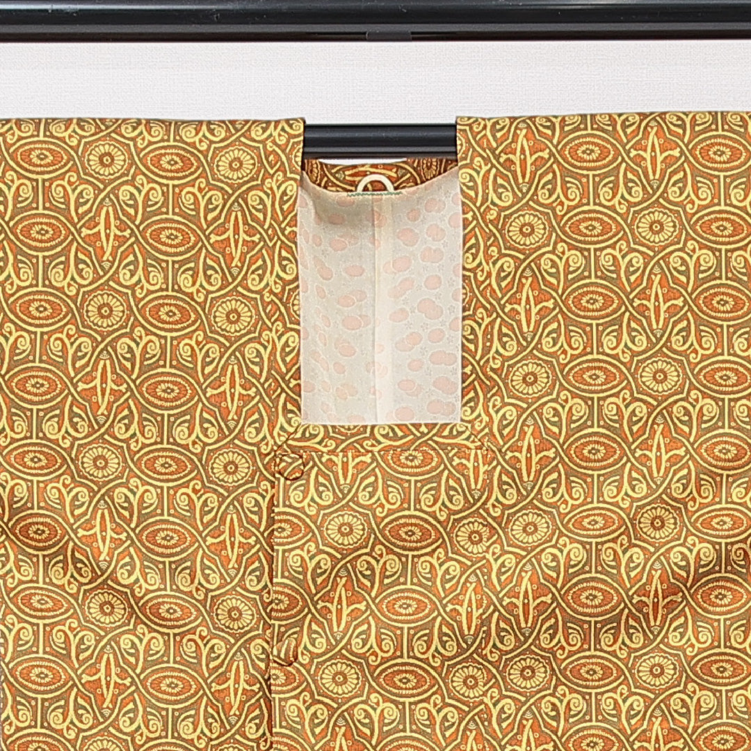 道行コート 袷 身丈86cm 裄丈46cm 正絹 Aランク Sサイズ フォーマル ポケットあり 菊 黄系 朱系 1263-15126