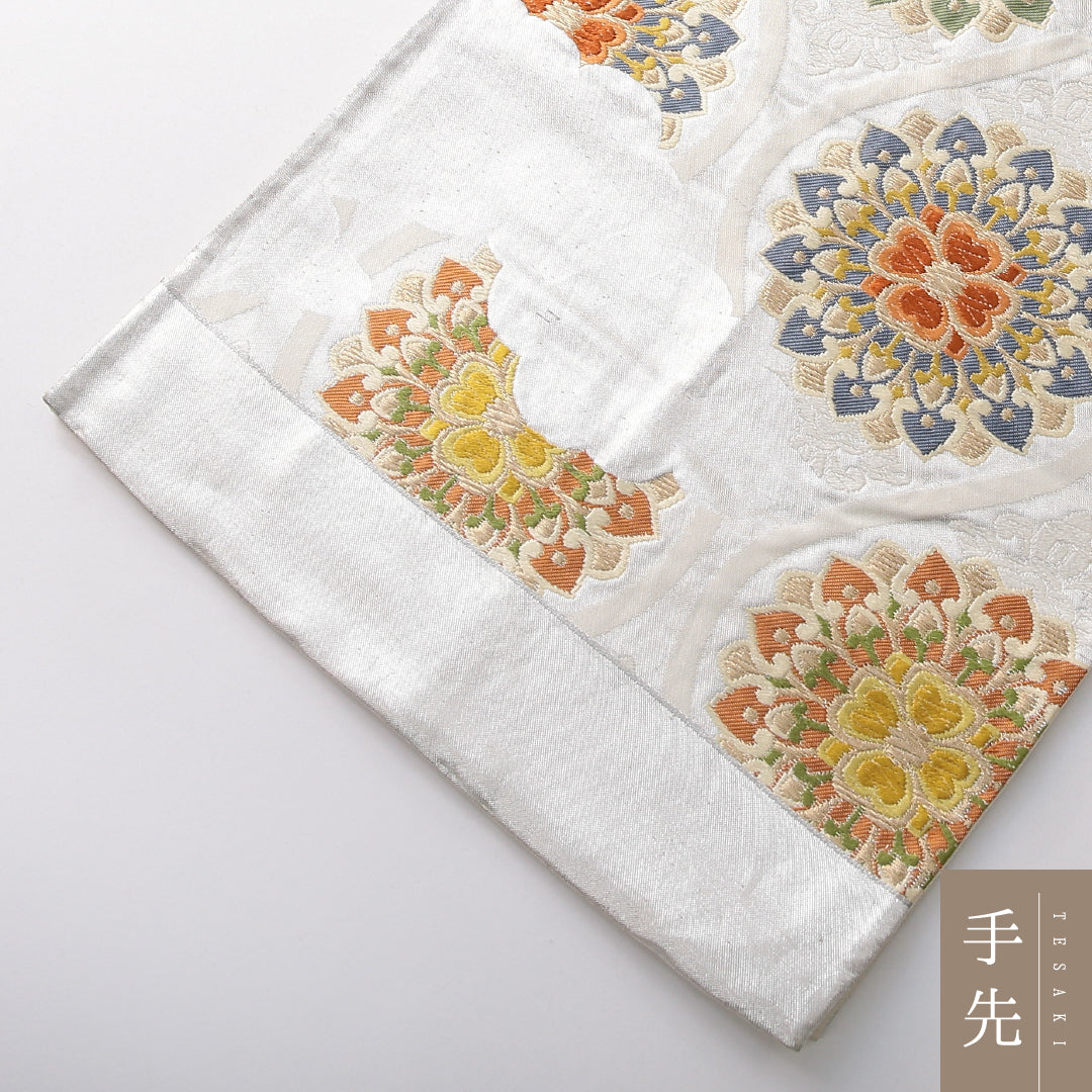 袋帯 帯丈440cm フォーマル 六通 帯芯なし Cランク 正絹 宝相華 雲取り クリーム系 銀系 1223-02132