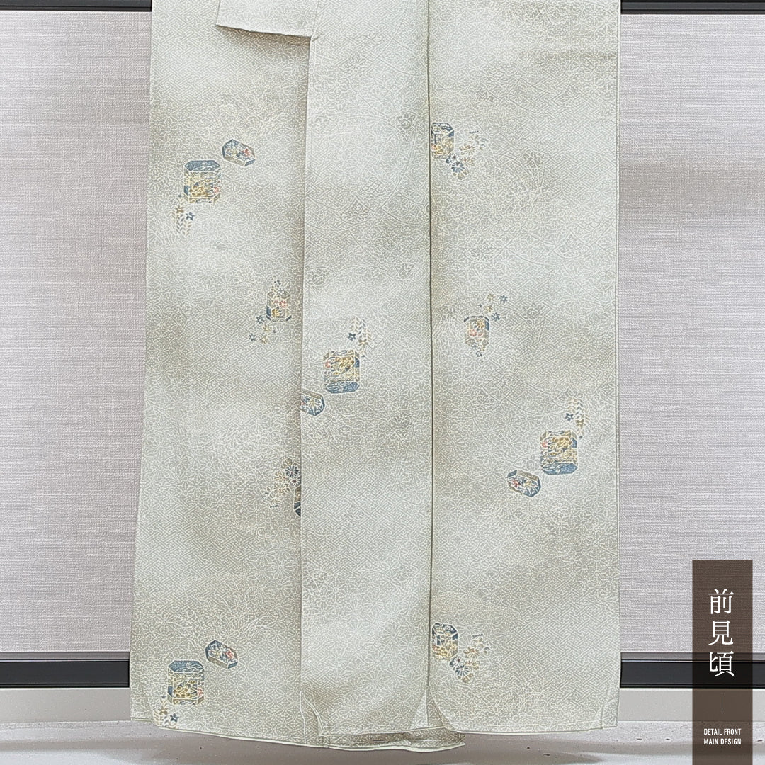 洗える着物 小紋 袷 身丈159cm 裄丈64cm ポリエステル Sランク 紋意匠 (吉祥文様) インフォーマル 広衿 Mサイズ 貝桶 緑系 RP 1221-15984