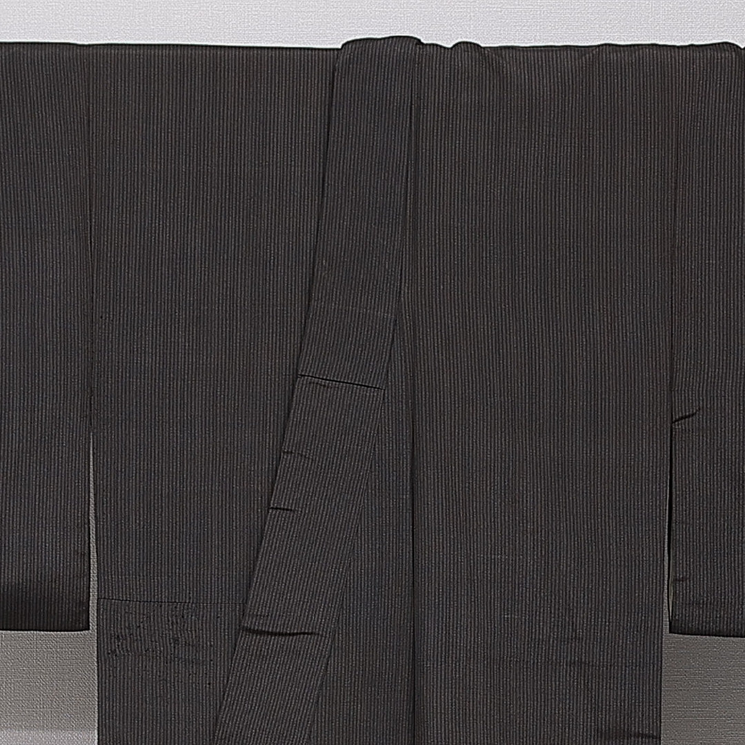 小紋 袷 身丈143cm 裄丈63cm 正絹 Aランク インフォーマル バチ衿 XSサイズ 縞 茶系 RP 1221-15604