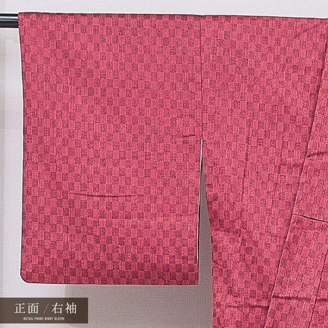 紬 袷 身丈157cm 裄丈63cm 正絹 Cランク カジュアル バチ衿 Mサイズ 市松 ピンク系 HP 1223-15713