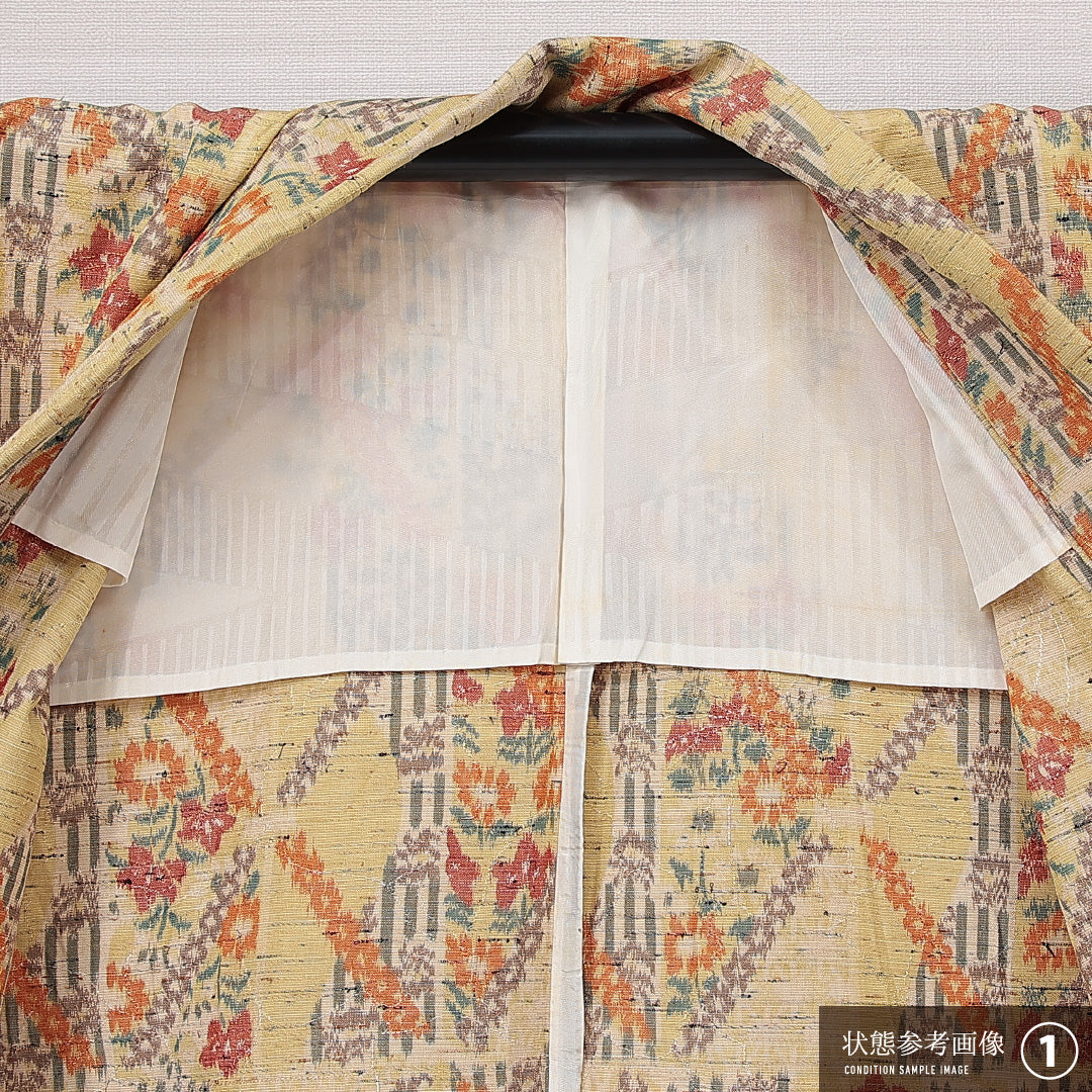 洗える着物 ウールの紬 単衣 身丈149cm 裄丈62cm ウール Aランク カジュアル バチ衿 XSサイズ 肩当て 花柄 クリーム系 RP 1223-15025