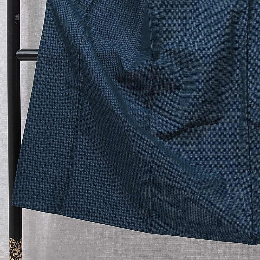 ウールの男着物（紬） 洗える着物 単衣 身丈139cm 裄丈67cm ウール Cランク Sサイズ 棒衿 カジュアル 肩当て 亀甲 1219-15764