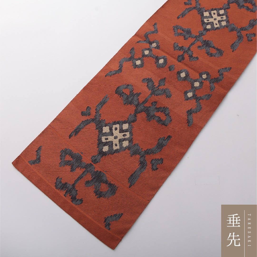八寸名古屋帯 Sランク 帯丈357cm 正絹 六通 松葉仕立て 帯芯なし 織り カジュアル 創作柄 朱系 LP 1245-03567