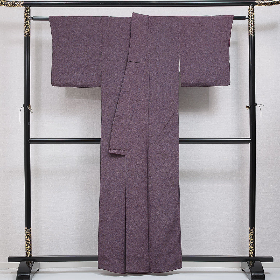 江戸小紋（鮫） 袷 身丈159cm 裄丈61cm 正絹 彫士 住田又光 染士 服部光擴 Sランク Mサイズ 広衿 一つ紋（丸に剣片喰） セミフォーマル 作家物 落款 紫系 1262-16067