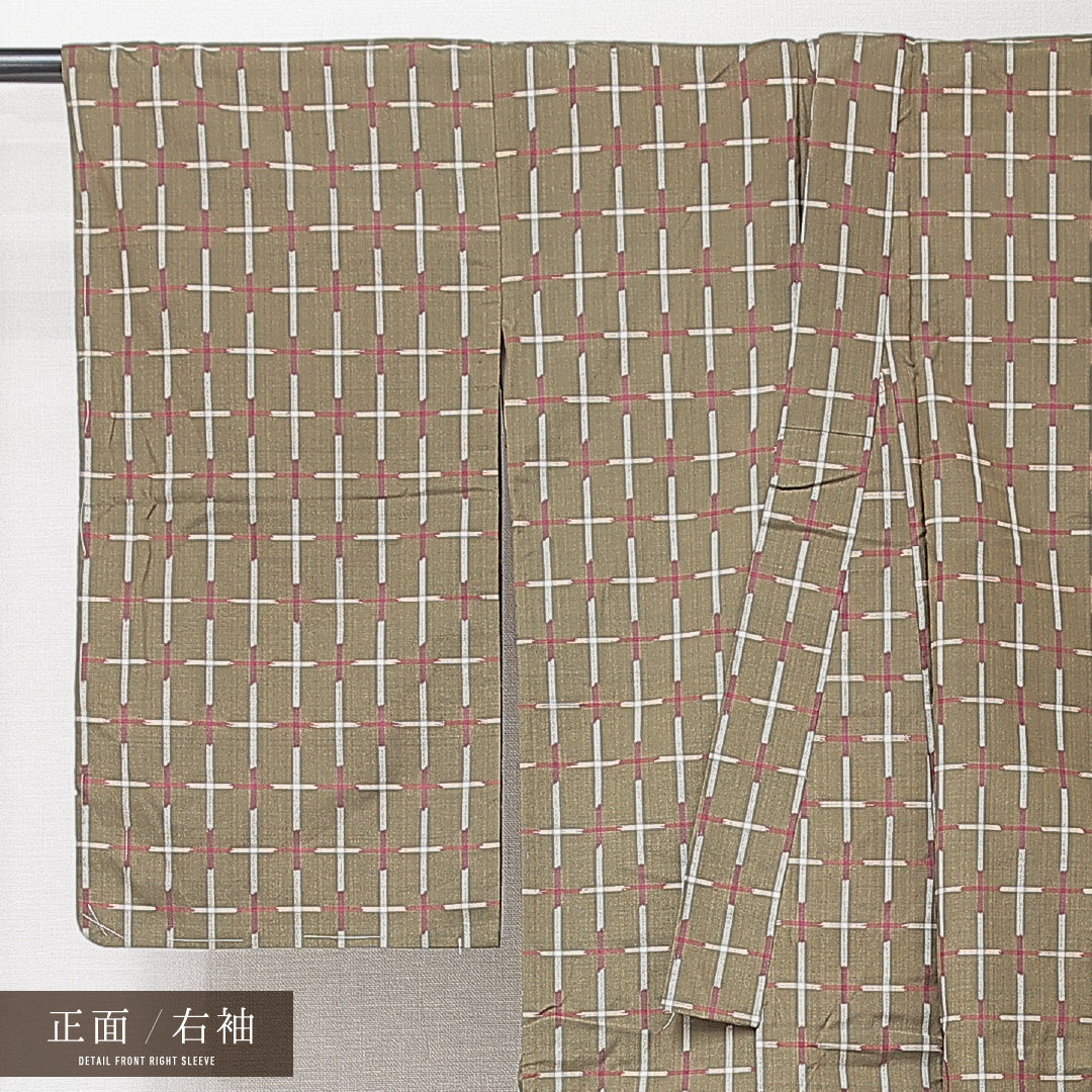 紬 袷 身丈145cm 裄丈60cm 正絹 Bランク XSサイズ バチ衿 カジュアル 格子 緑系 1216-15234