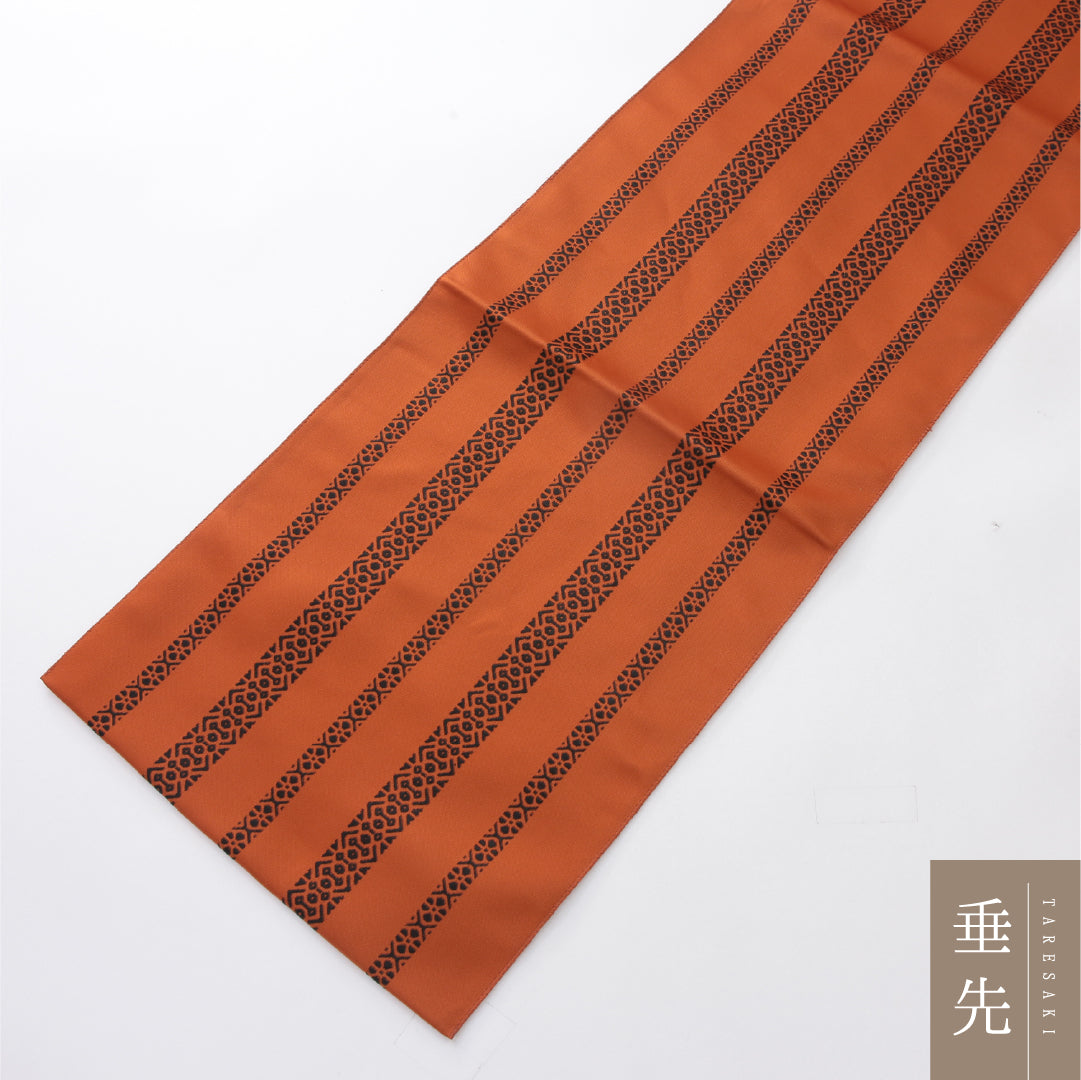 八寸名古屋帯 Sランク 帯丈252cm 正絹 全通 松葉仕立て 帯端のみ未仕立て 織り インフォーマル 本場筑前博多織 献上柄 朱系 LP 1245-04013