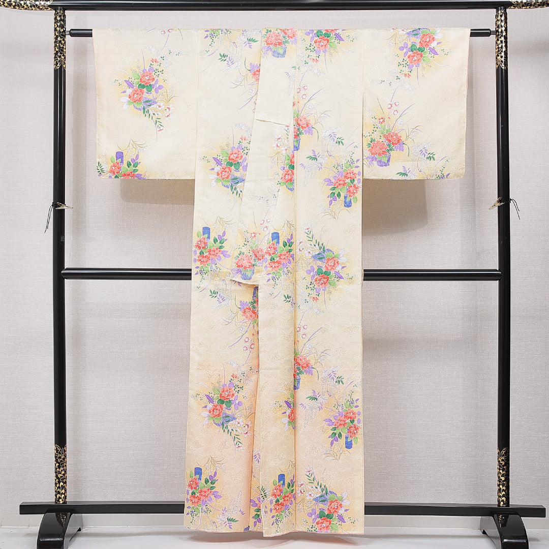 小紋 洗える着物 袷 身丈158cm 裄丈63cm ポリエステル Sランク Mサイズ 広衿 インフォーマル 椿 黄系 1215-15809