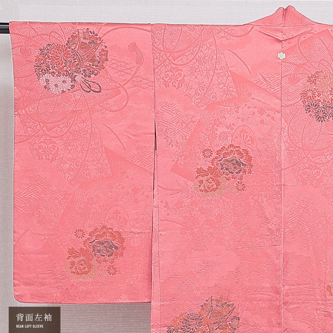 アンティーク 羽織 袷 身丈93cm 裄丈62cm 正絹 Aランク Sサイズ 一つ紋（五三桐） 鼓 牡丹 ピンク系 1217-16198