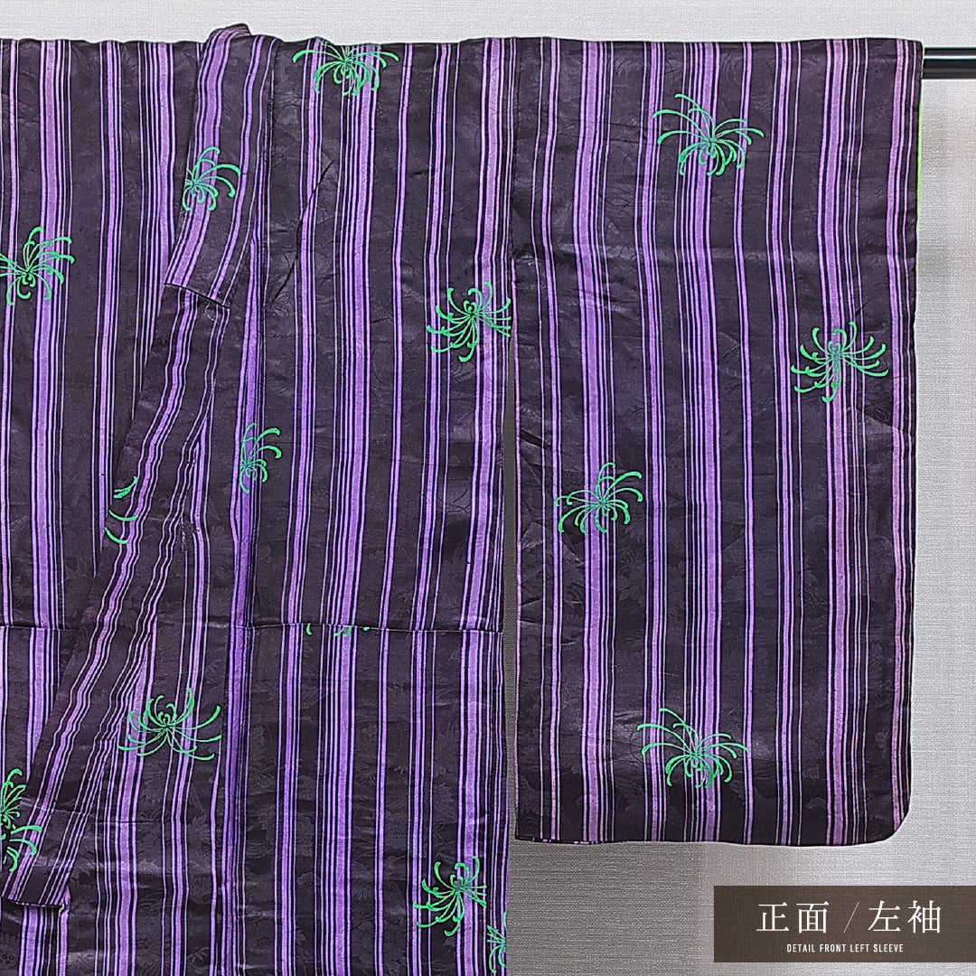 アンティーク 付下げ 袷 身丈137cm 裄丈61cm 正絹 Dランク XSサイズ バチ衿 三つ紋（丸に太九枚笹） 縞 黒系 1261-16743