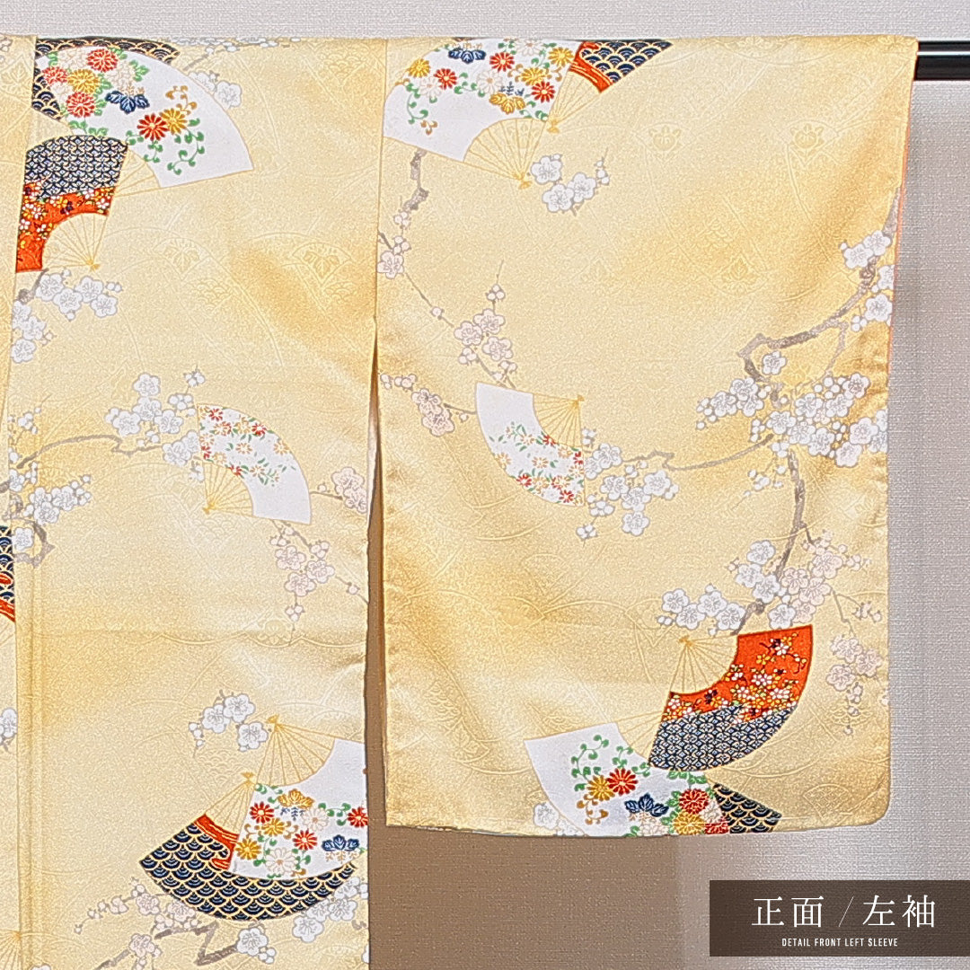 洗える着物 小紋 袷 身丈159cm 裄丈64cm ポリエステル Aランク 紋意匠 (吉祥文様) インフォーマル 広衿 Mサイズ 古典柄 黄系 HP 1221-16379