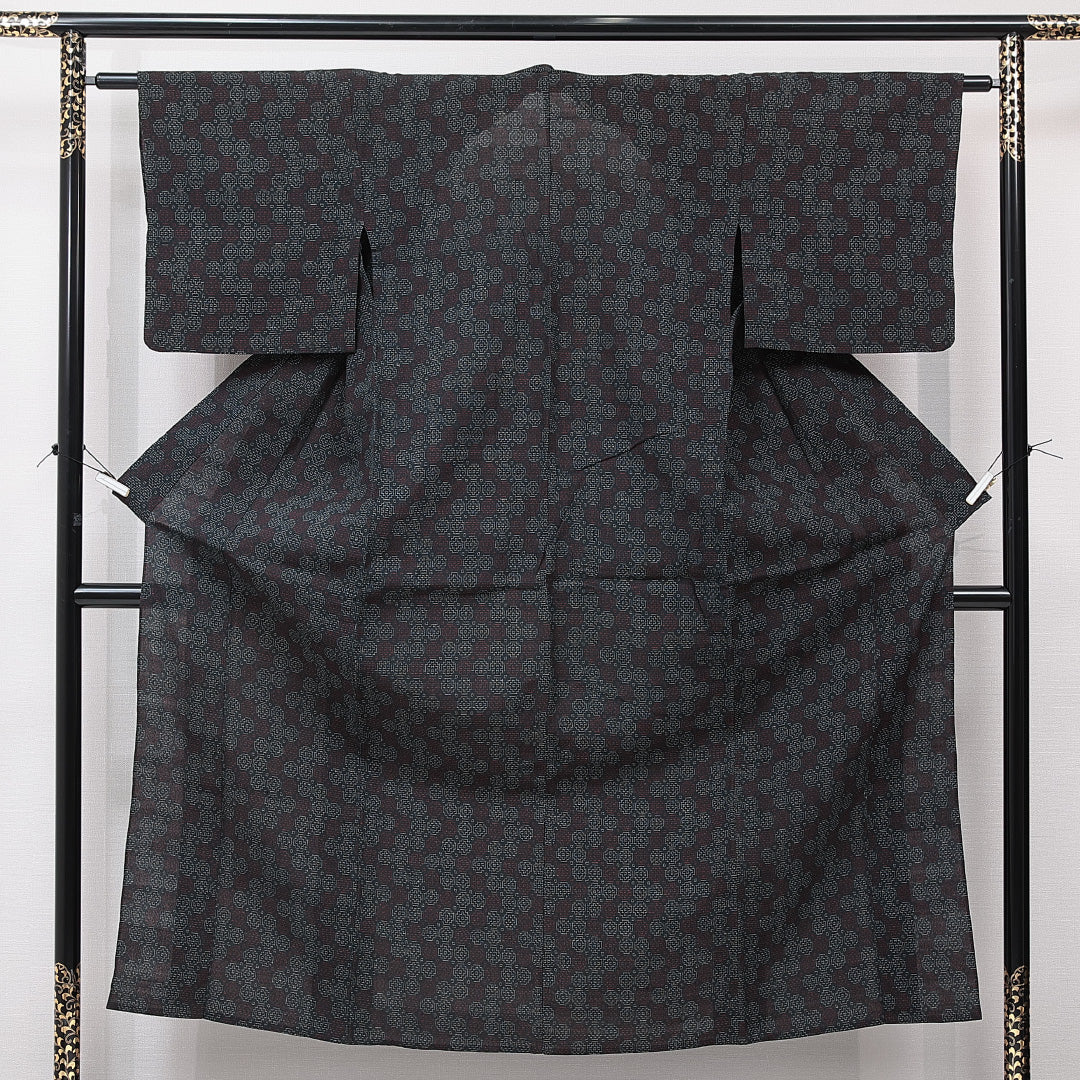 麻の紬 夏物 洗える着物 夏物 身丈152cm 裄丈60cm 麻 Aランク Sサイズ バチ衿 カジュアル 創作柄 紺系 1216-15328