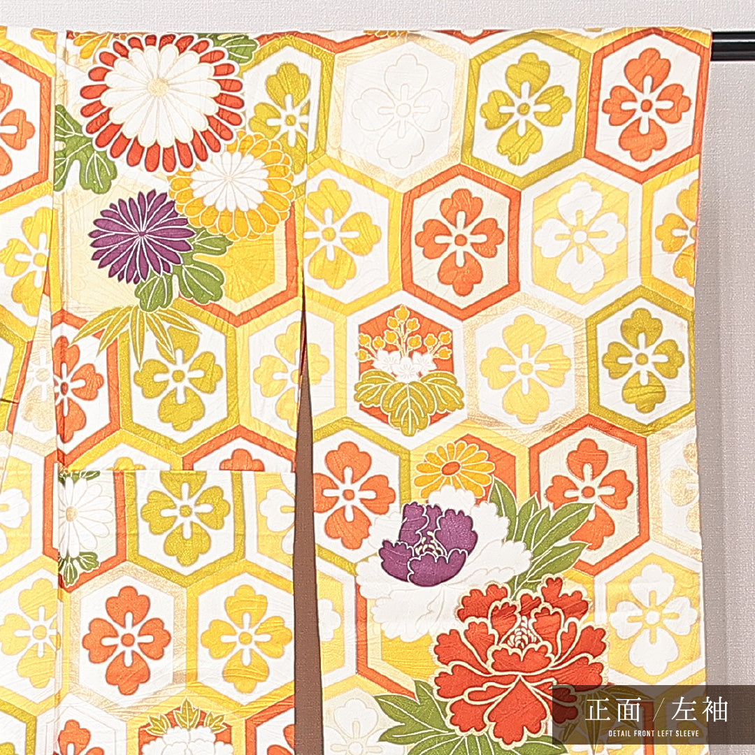 振袖 袷 身丈155cm 裄丈63cm フォーマル Cランク Mサイズ 正絹 広衿 亀甲 牡丹 蘇州刺繍 金駒刺繍 1213-F0670