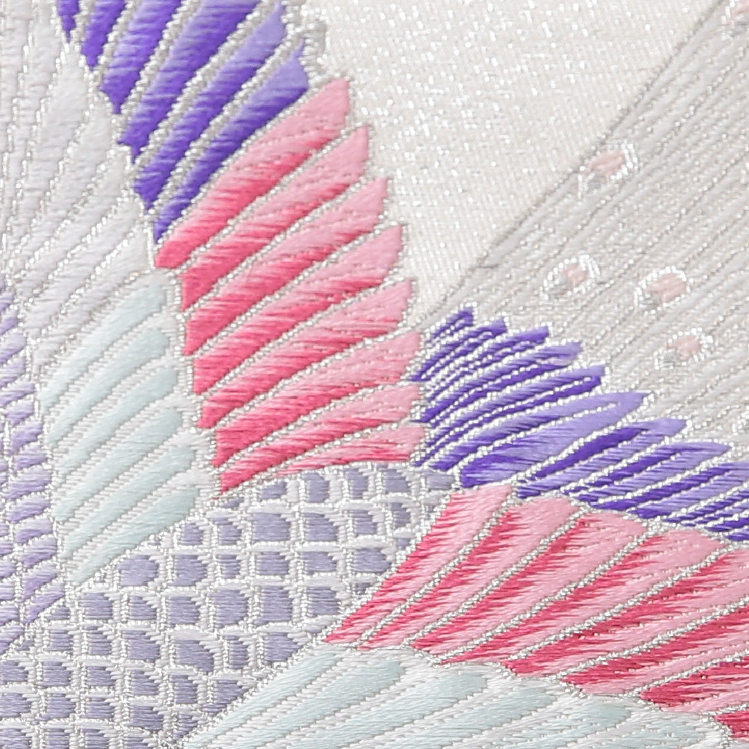 振袖用 袋帯 帯丈436cm 六通 Aランク 正絹 千鳥 クリーム系 銀系 1223-02077