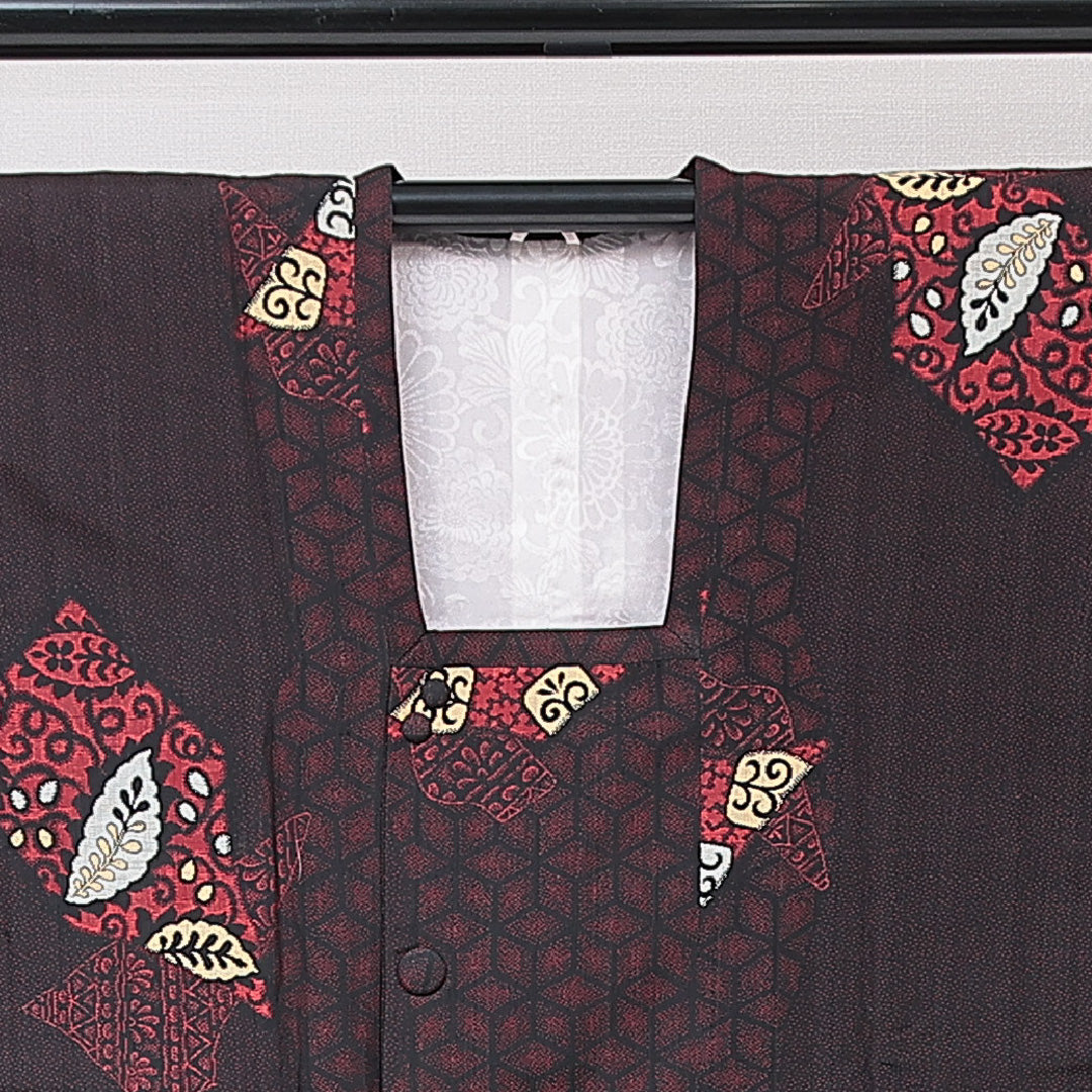 アンティーク 道行コート（お召） 袷 身丈89cm 裄丈63cm 正絹 Aランク Sサイズ ポケットあり 創作柄 黒系 赤系 1263-15186