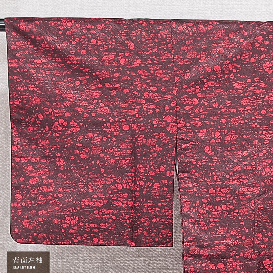 洗える着物 道中着 袷 身丈83cm 裄丈65cm ポリエステル Sランク セミフォーマル Mサイズ 紐あり 抽象柄 赤系 RP 1236-16458