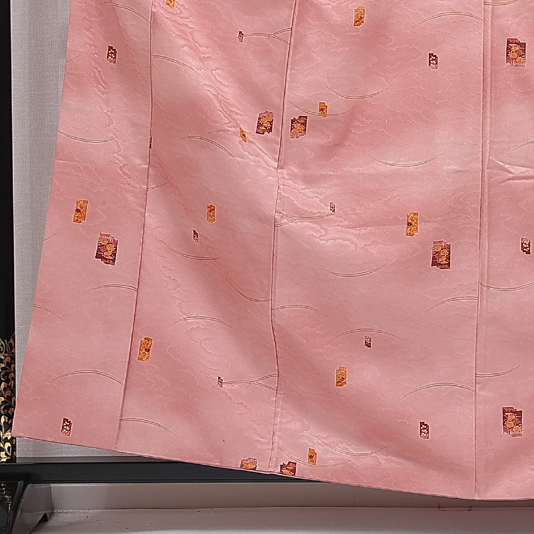 小紋 洗える着物 袷 身丈159cm 裄丈63cm ポリエステル Cランク Mサイズ 広衿 インフォーマル 色紙 雲取り ピンク系 1215-16114