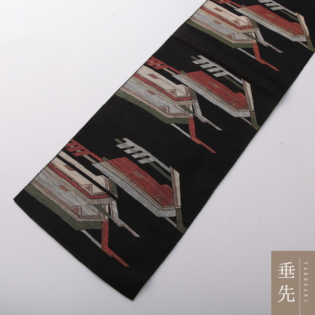八寸名古屋帯（紬） 帯丈360cm カジュアル 名古屋仕立て 六通 帯芯なし Aランク 正絹 創作柄 黒系 1224-03504