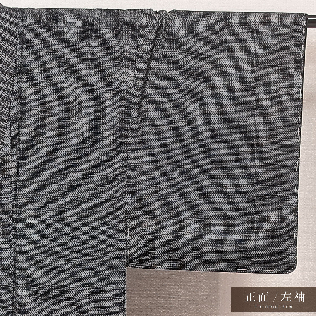 男着物 袷 身丈141cm 裄丈65cm 正絹 Cランク カジュアル バチ衿 Mサイズ 亀甲 紺系 LP 1224-16918