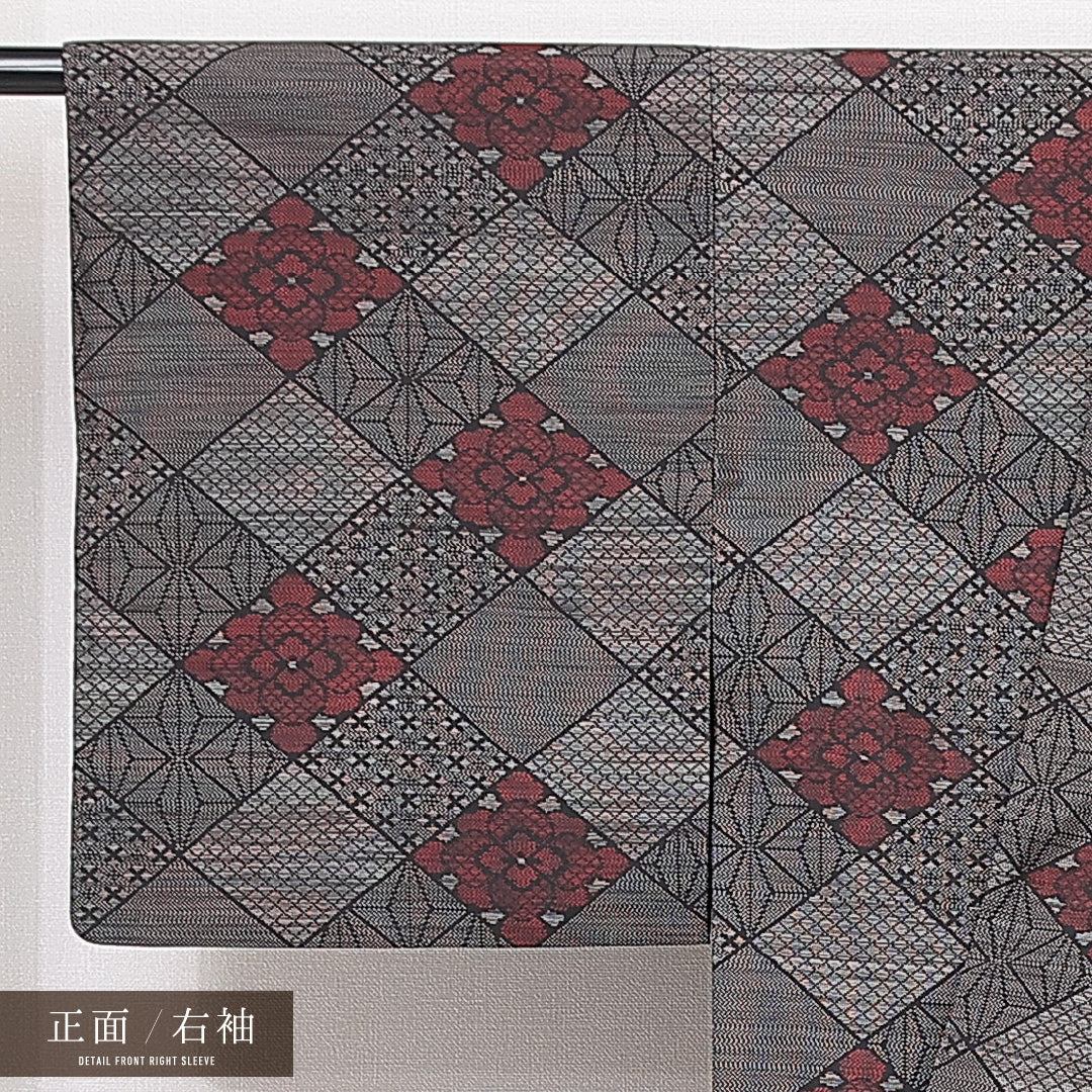 大島紬 袷 身丈157cm 裄丈64cm 正絹 Aランク インフォーマル 広衿 Mサイズ 花菱 麻の葉 黒系 RP 1223-15023