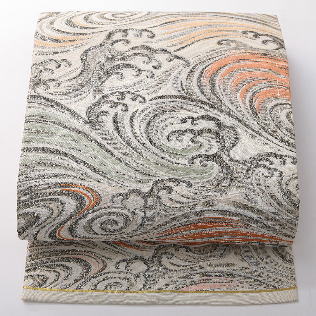 九寸名古屋帯 帯丈339cm カジュアル 名古屋仕立て 六通 Aランク 正絹 波 クリーム系 1224-03819