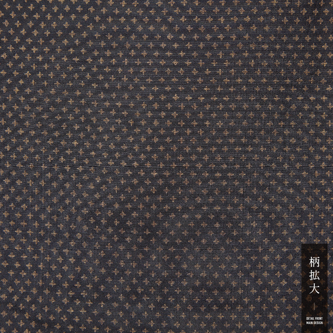 男着物 袷 身丈133cm 裄丈63cm 正絹 Sランク カジュアル 棒衿 XSサイズ 十字絣 茶系 RP 1224-15059