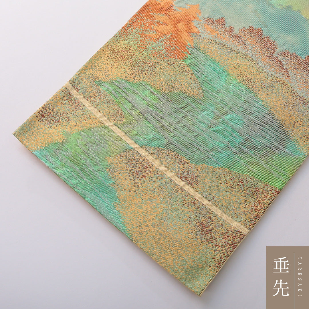袋帯 帯丈418cm 正絹 六通 帯芯なし セミフォーマル 綴れ織 山 緑系 金系 1243-02042