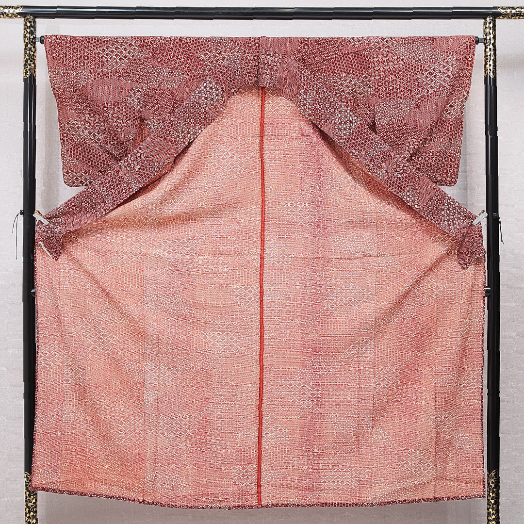 江戸小紋（寄せ柄） 単衣 身丈154cm 裄丈65cm 正絹 Cランク Sサイズ 広衿 インフォーマル 赤系 1262-15679