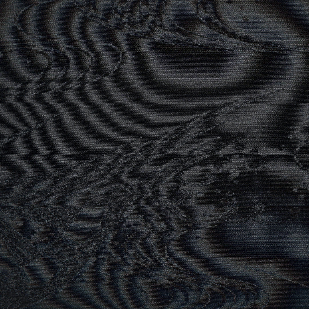 黒羽織 袷 身丈80cm 裄丈64cm 正絹 Bランク Mサイズ 一つ紋（五三桐） セミフォーマル 紐あり 紋意匠 吉祥文様 黒系 1217-16156