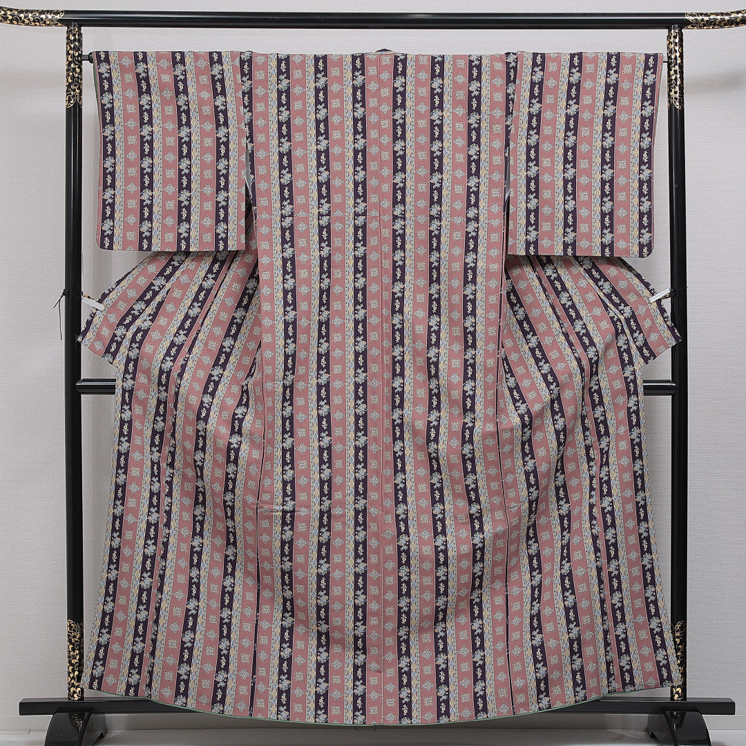 洗える着物 小紋 袷 身丈162cm 裄丈66cm ポリエステル Sランク インフォーマル 広衿 Lサイズ 花菱 ピンク系 RP 1221-16403
