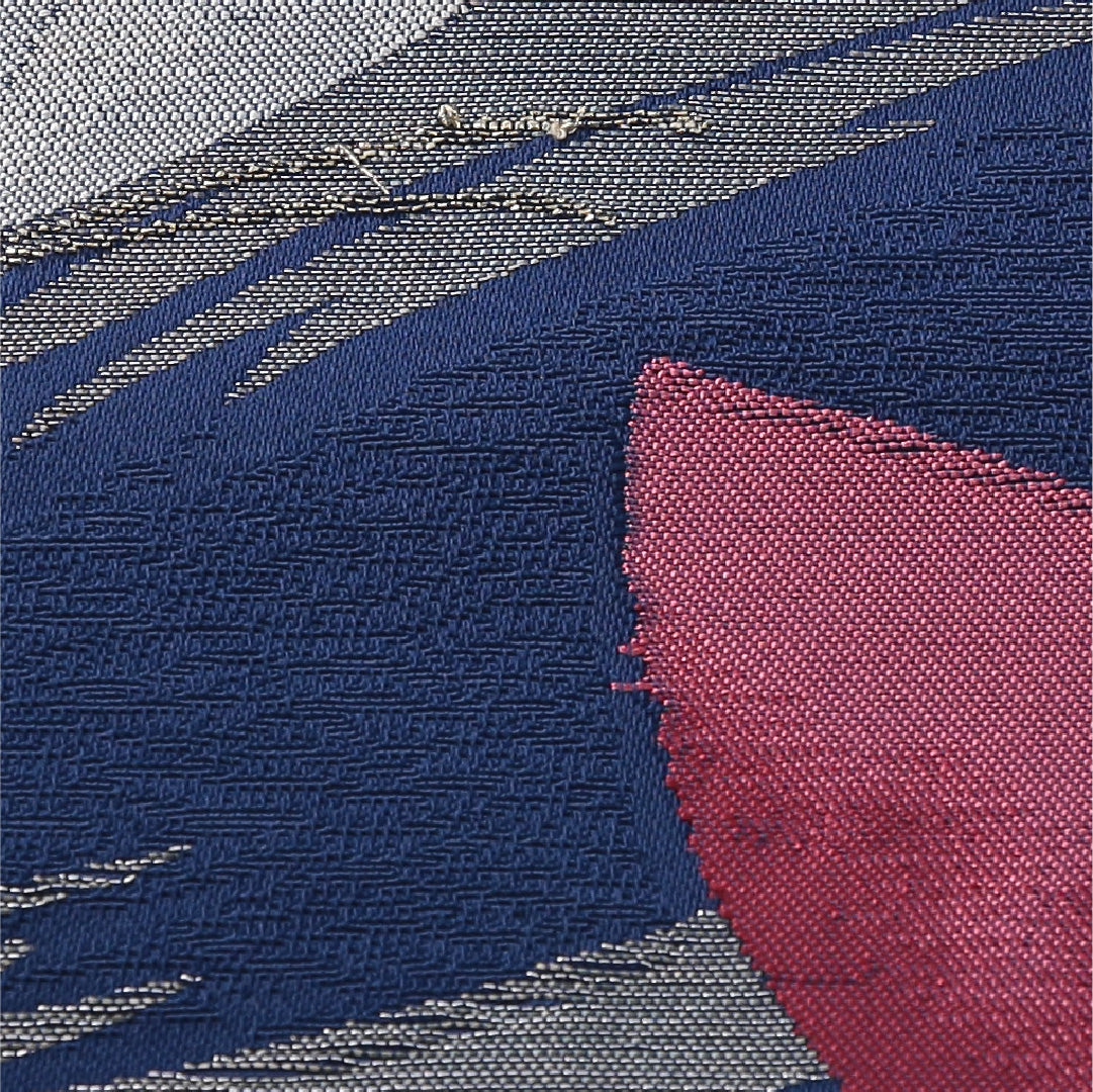 八寸名古屋帯 帯丈352cm カジュアル 松葉仕立て ポイント柄 Dランク 正絹 綴れ織 蝶 紺系 1224-03777