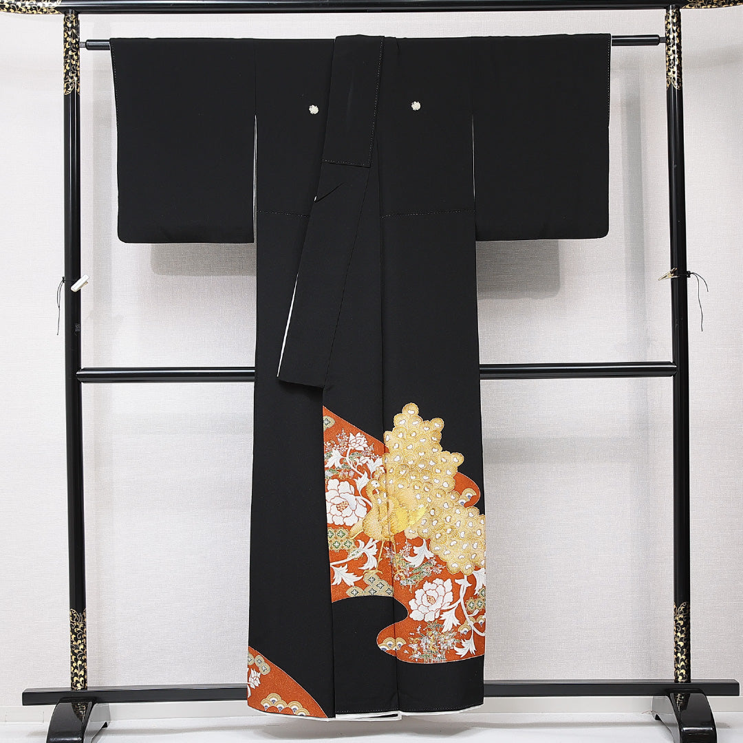 黒留袖 袷 身丈153cm 裄丈62cm 五つ紋 揚羽蝶 フォーマル Sランク Sサイズ 正絹 比翼仕立て 広衿 鳥 牡丹 刺繍 金駒刺繍 1211-F0706