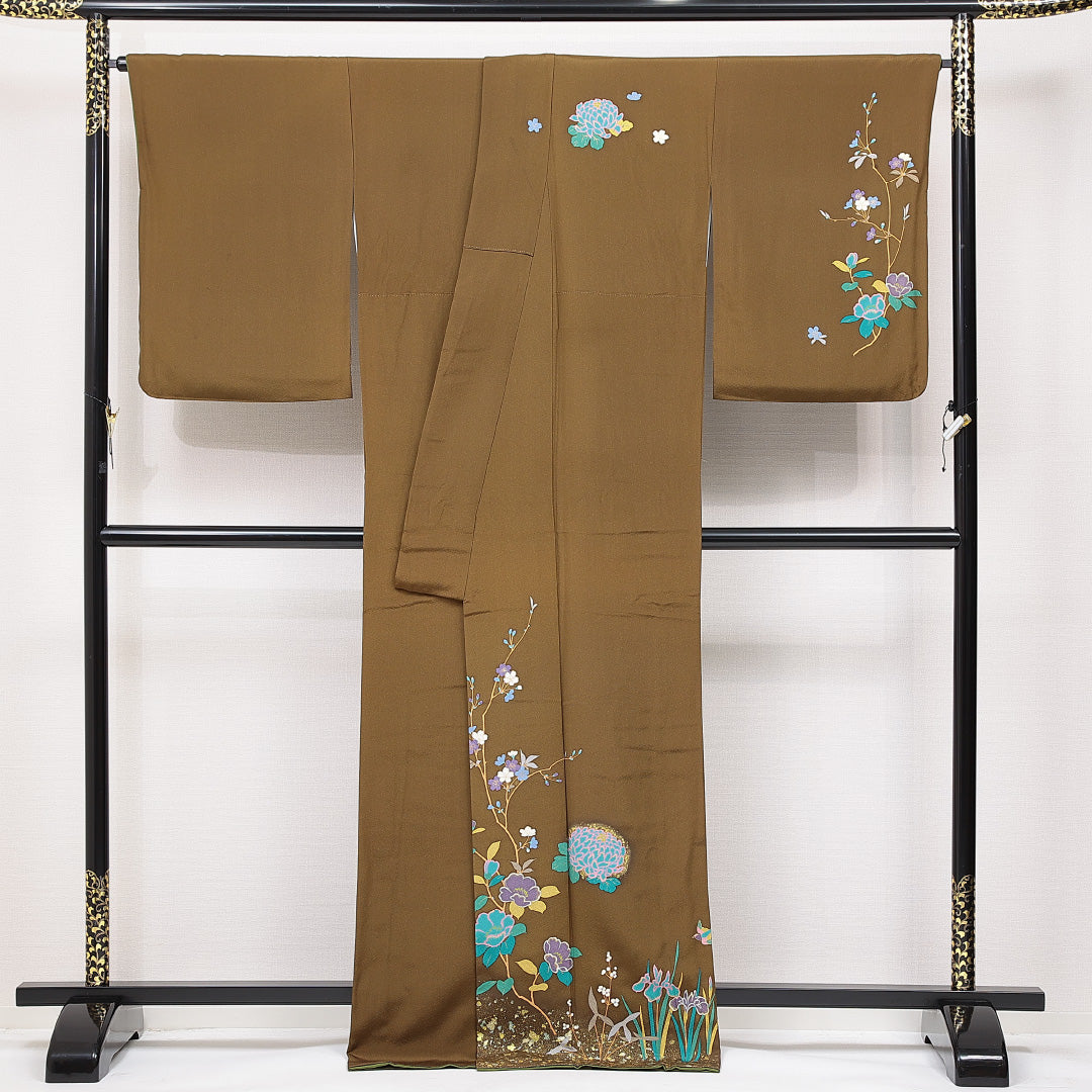 訪問着 袷 身丈169cm 裄丈70cm 正絹 Cランク セミフォーマル 広衿 XLサイズ 金彩 作家物 落款 芍薬 華やか 可愛らしい 茶系 RP 1217-15047