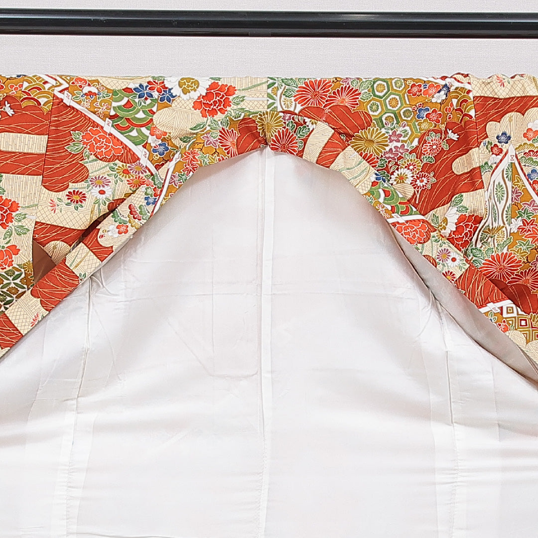 小紋 袷 身丈158cm 裄丈62cm 正絹 Sランク インフォーマル バチ衿 Mサイズ 菊 吉祥文様 朱系 RP 1221-16736