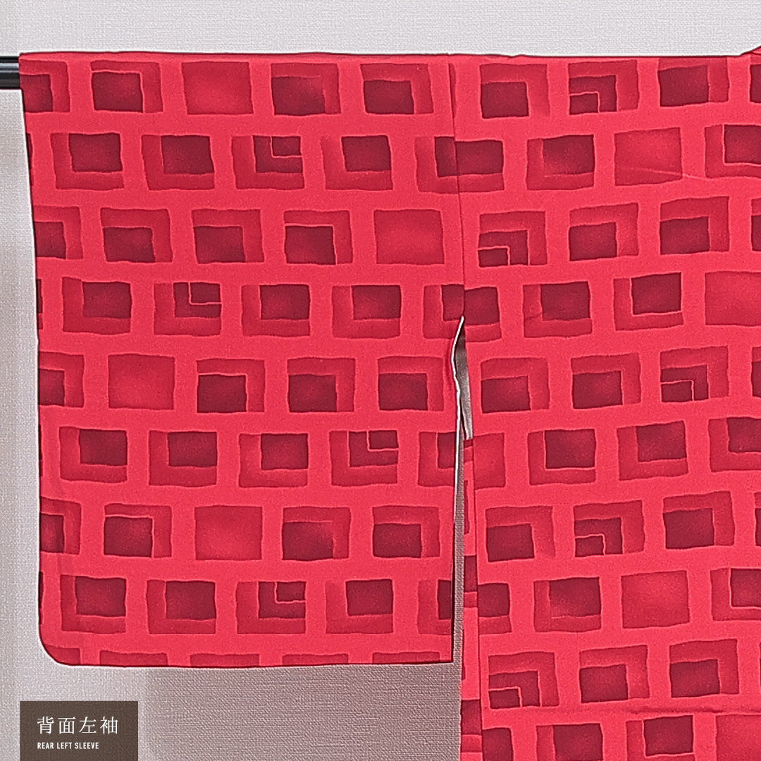 羽織 袷 身丈74cm 裄丈62cm 正絹 Sランク カジュアル Sサイズ 紐あり 創作柄 ピンク系 RP 1232-16133