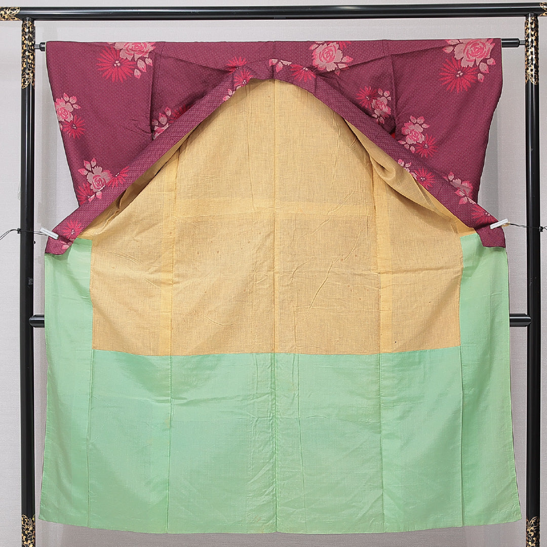 アンティーク お召 袷 身丈147cm 裄丈62cm 正絹 Aランク バチ衿 XSサイズ 薔薇 赤系 M4 1222-15141