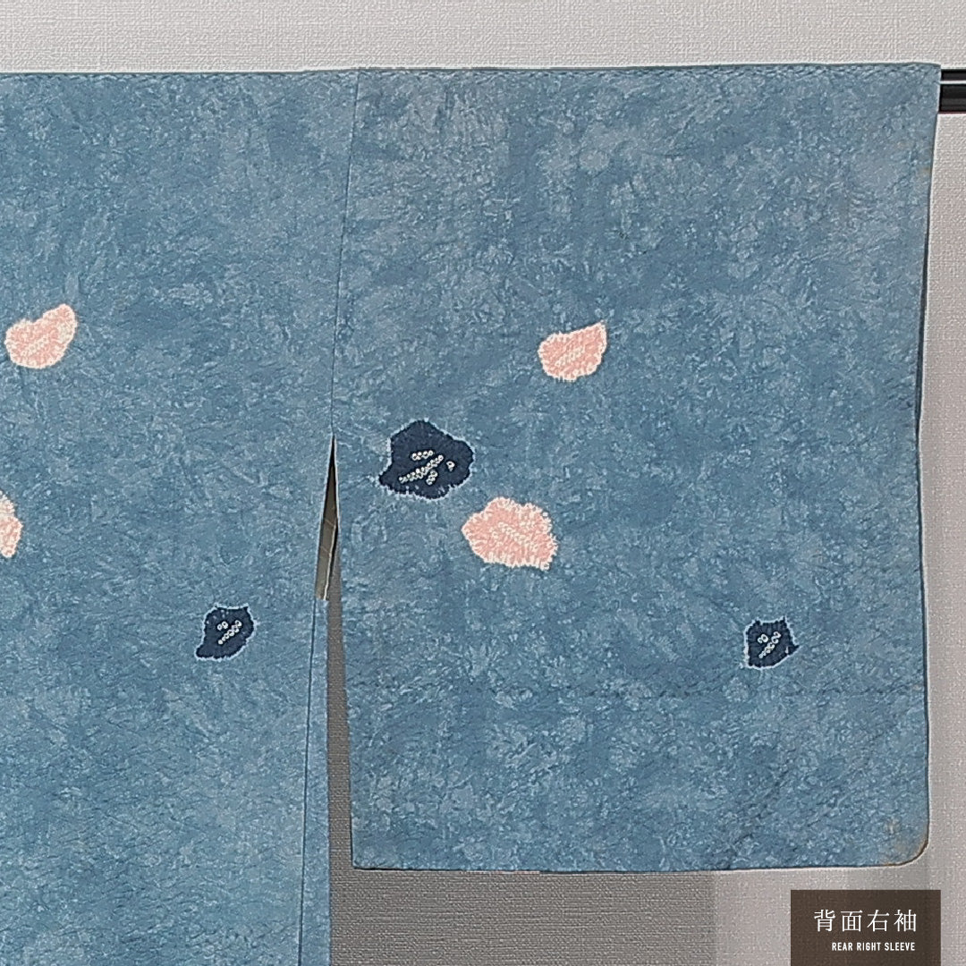 羽織 袷 身丈75cm 裄丈62cm 正絹 Cランク カジュアル Sサイズ 部分絞り 紐あり 創作柄 青系 LP 1232-15255