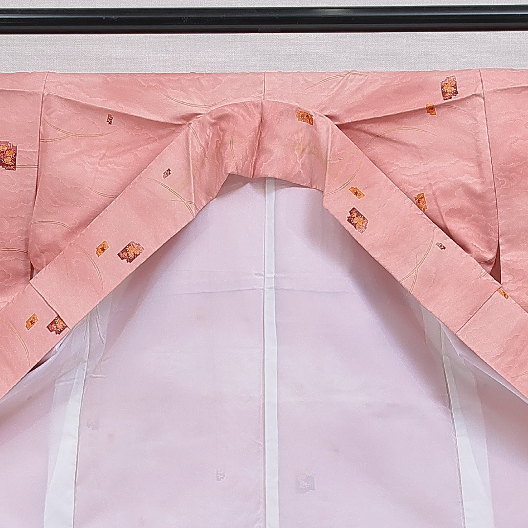 小紋 洗える着物 袷 身丈159cm 裄丈63cm ポリエステル Cランク Mサイズ 広衿 インフォーマル 色紙 雲取り ピンク系 1215-16114