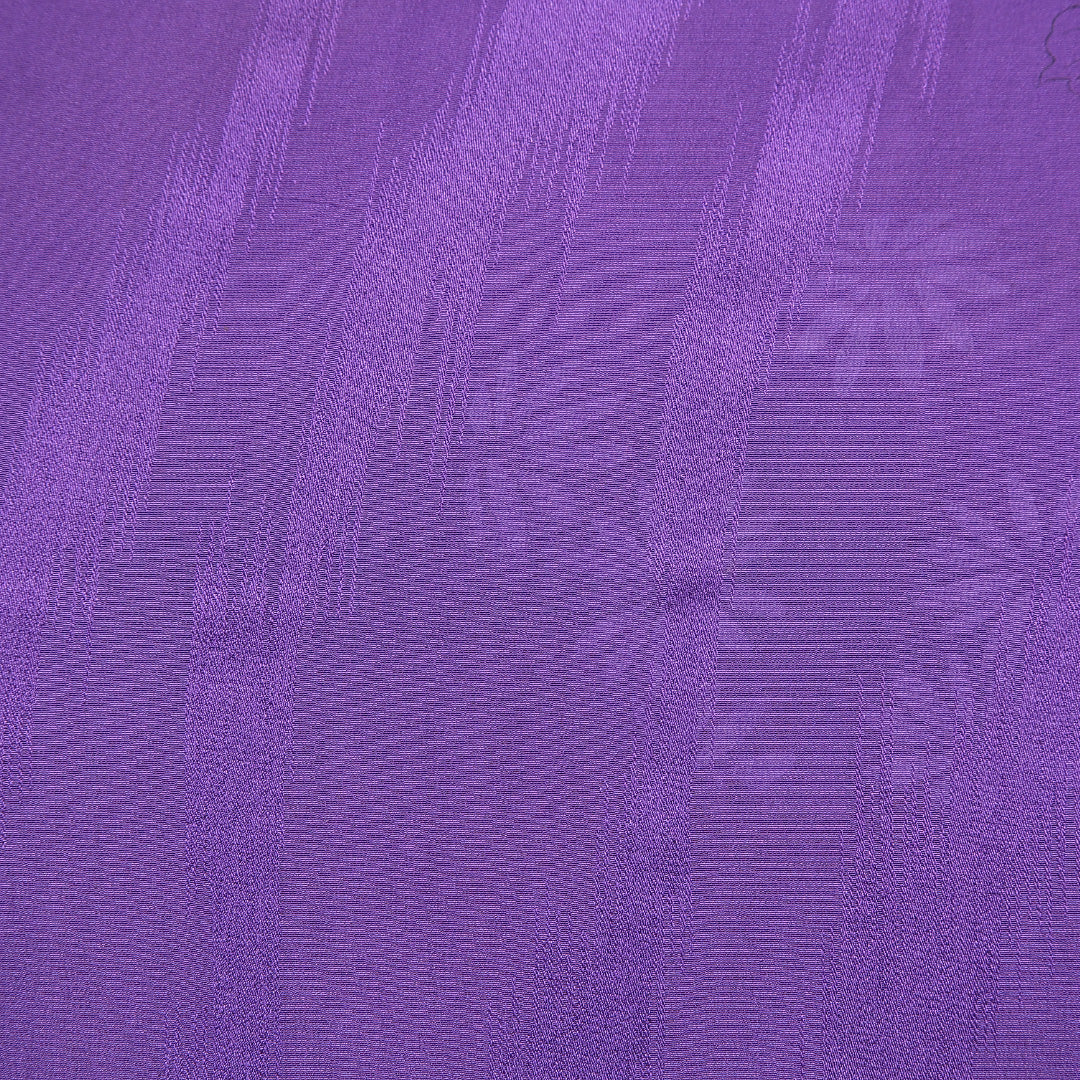 アンティーク 色無地 袷 身丈151cm 裄丈65cm 正絹 Cランク Sサイズ 広衿 紋意匠 笹 紫系 1214-15570