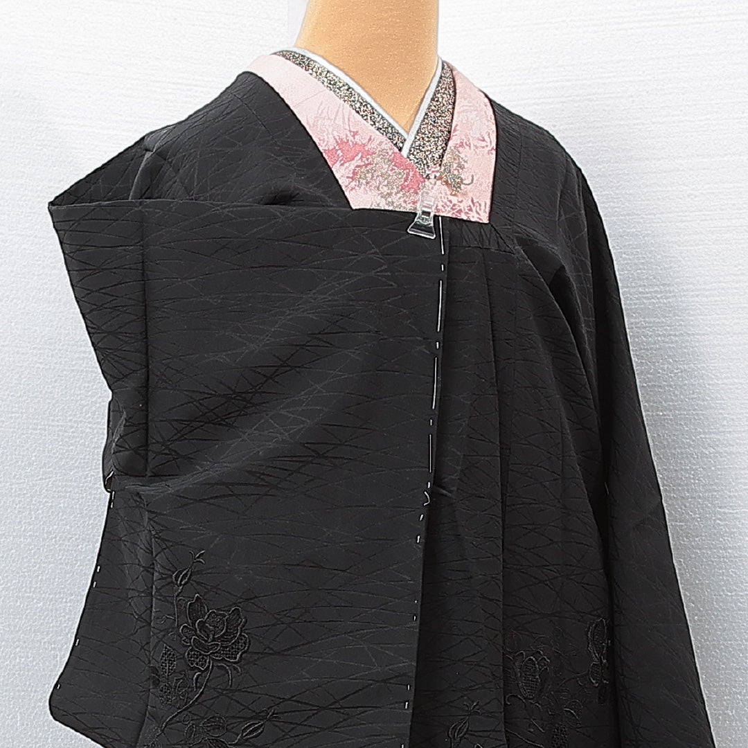 未使用品 道行コート 袷 身丈84cm 裄丈65cm 正絹 Nランク セミフォーマル Mサイズ 蘇州刺繍 汕頭刺繍 しつけ糸 花柄 シック 落ち着き 黒系 RP 1237-15265