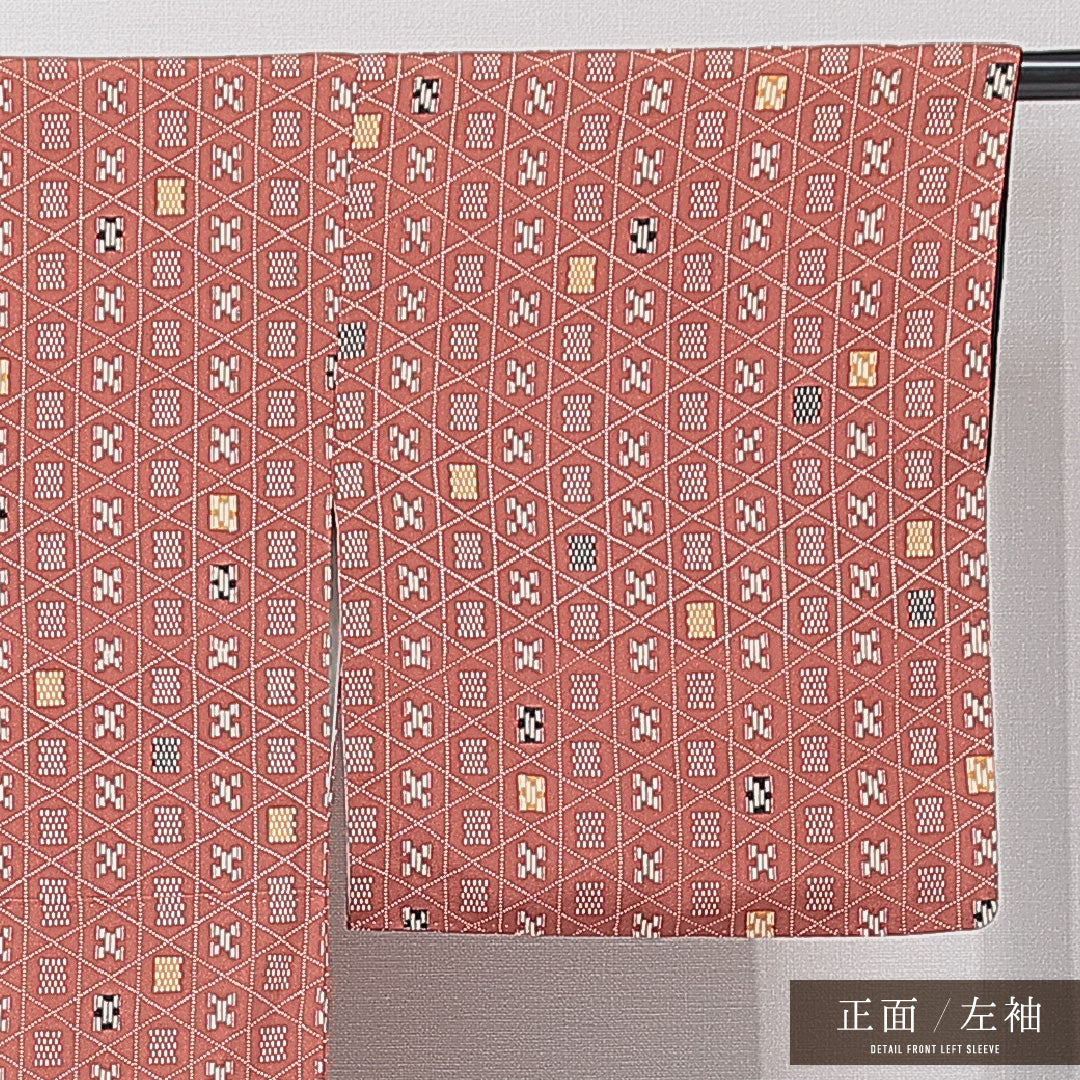 小紋 袷 身丈153cm 裄丈61cm 正絹 Sランク インフォーマル 広衿 Sサイズ 創作柄 赤系 RP 1221-15240