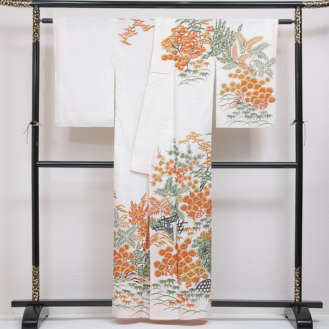 訪問着 洗える着物 袷 身丈158cm 裄丈63cm ポリエステル Cランク Mサイズ 広衿 セミフォーマル 風景柄 白系 1212-16256