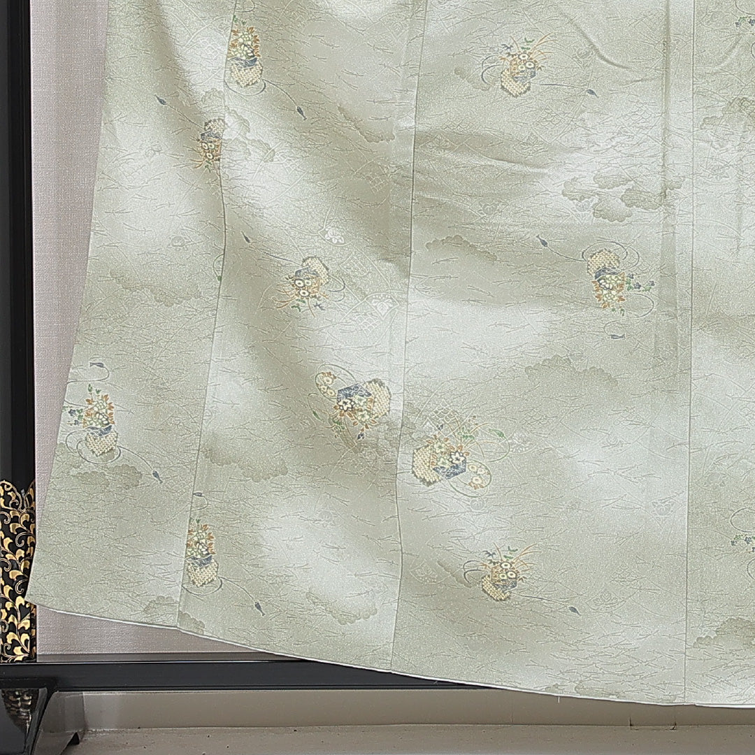 小紋 洗える着物 袷 身丈159cm 裄丈64cm ポリエステル Sランク Mサイズ 広衿 インフォーマル 雲取り 亀甲 緑系 1215-16274