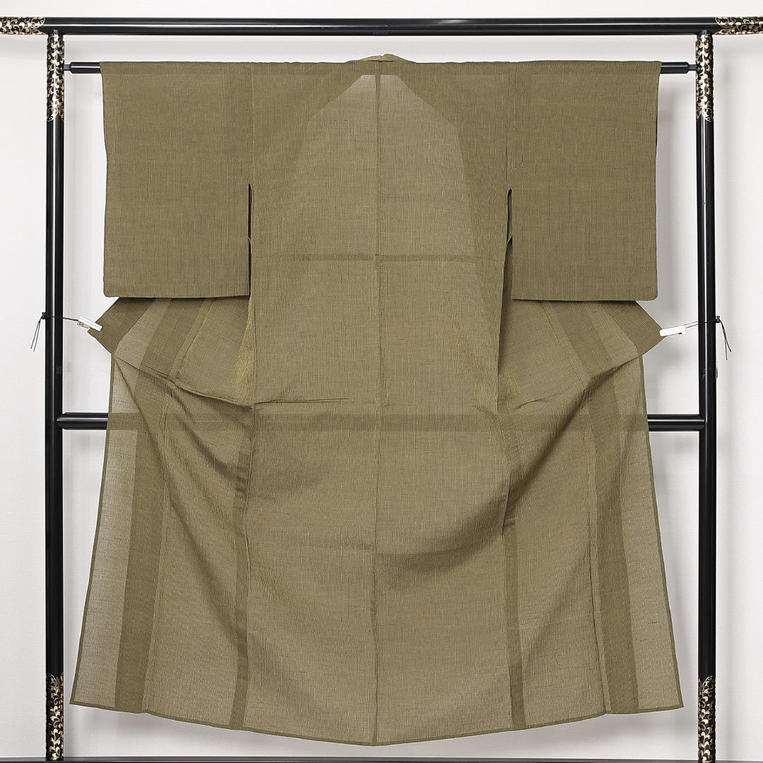 麻の紬（小千谷縮） 夏物 洗える着物 夏物 身丈152cm 裄丈60cm 麻 Sランク Sサイズ バチ衿 カジュアル 縮 無地 茶系 黄系 1216-12994