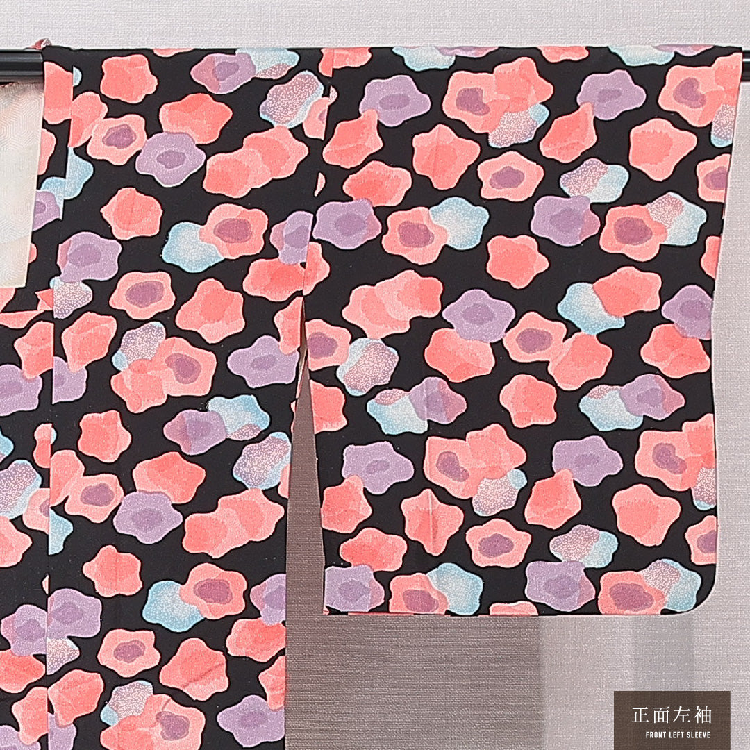 道行コート 袷 身丈81cm 裄丈64cm 正絹 Aランク セミフォーマル Mサイズ 創作柄 黒系 RP 1237-16796