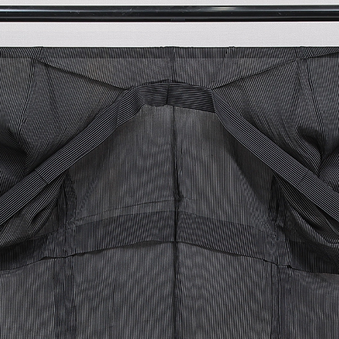 男着物 夏物 夏紬 身丈134cm 裄丈61cm 正絹 Aランク XSサイズ 棒衿 カジュアル 無地 黒系 1219-15346