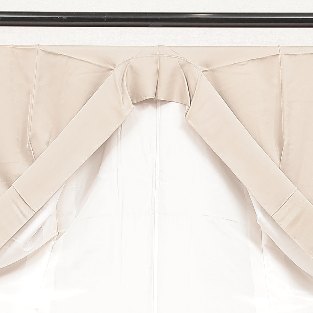 訪問着 袷 身丈155cm 裄丈63cm 正絹 Sランク Mサイズ 広衿 一つ紋（丸に違い鷹の羽） セミフォーマル 扇 椿 金駒刺繍 ベージュ系 1212-16872